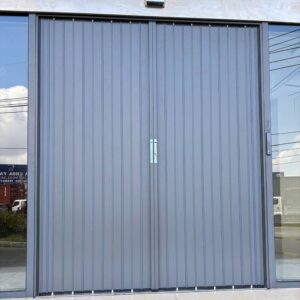 Cửa Xếp Lá Nhôm Nguyên Tấm 03